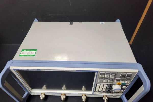 ZNB40 02