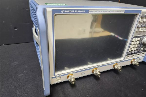 ZNB40 03